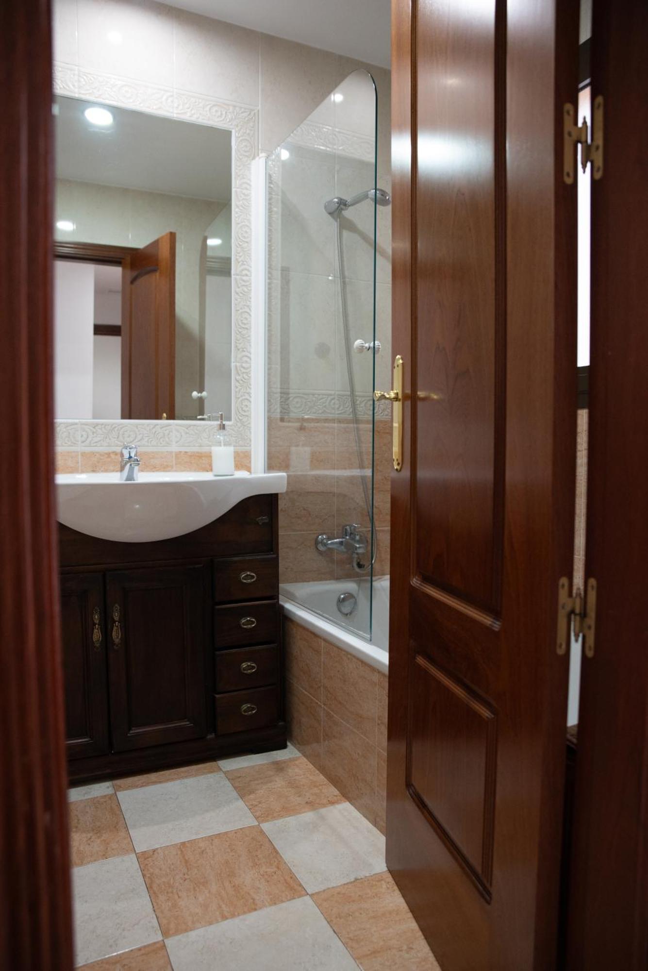 Apartment Atenea Centro Con Garaje Gratuito *