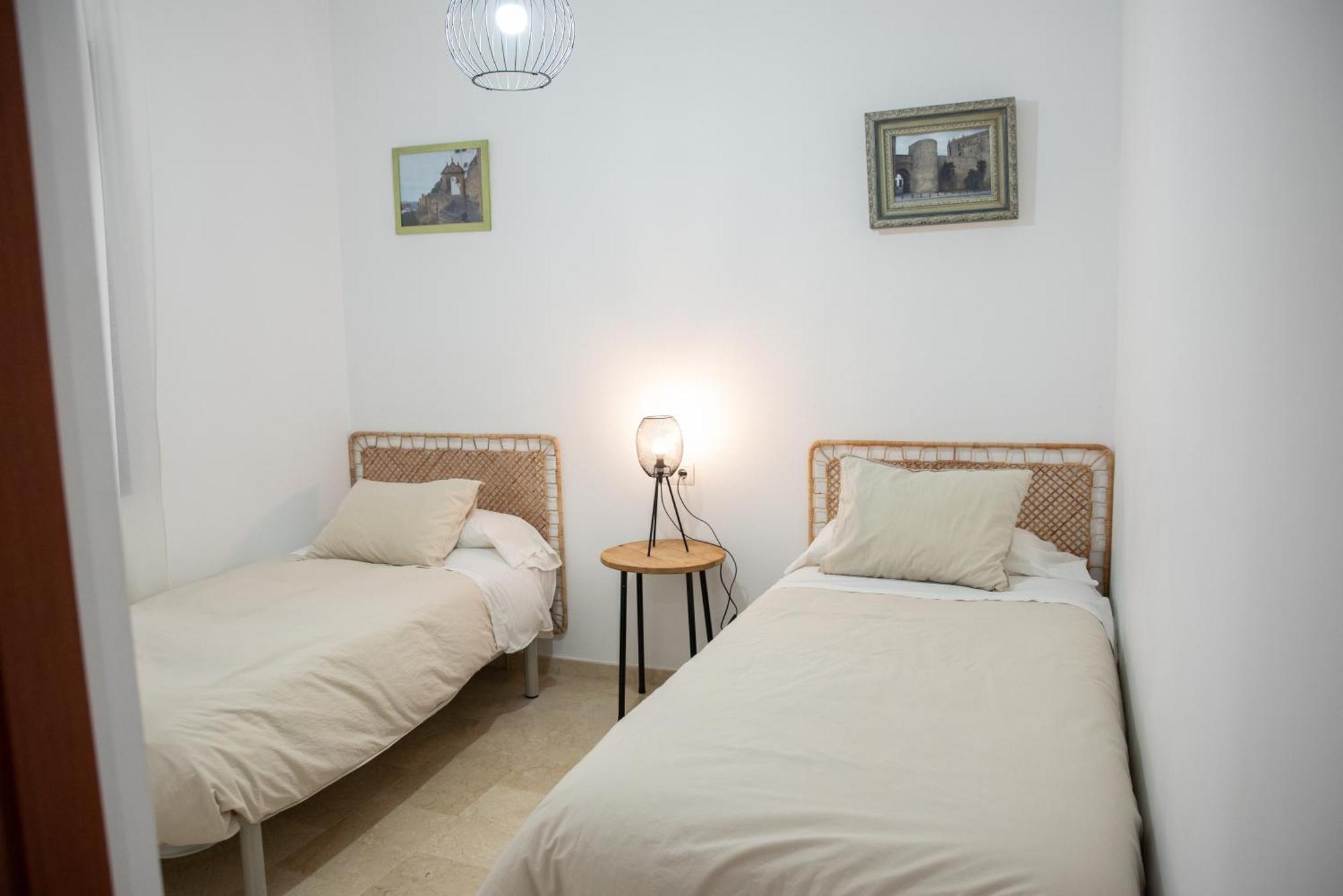 Atenea Centro Con Garaje Gratuito Apartment