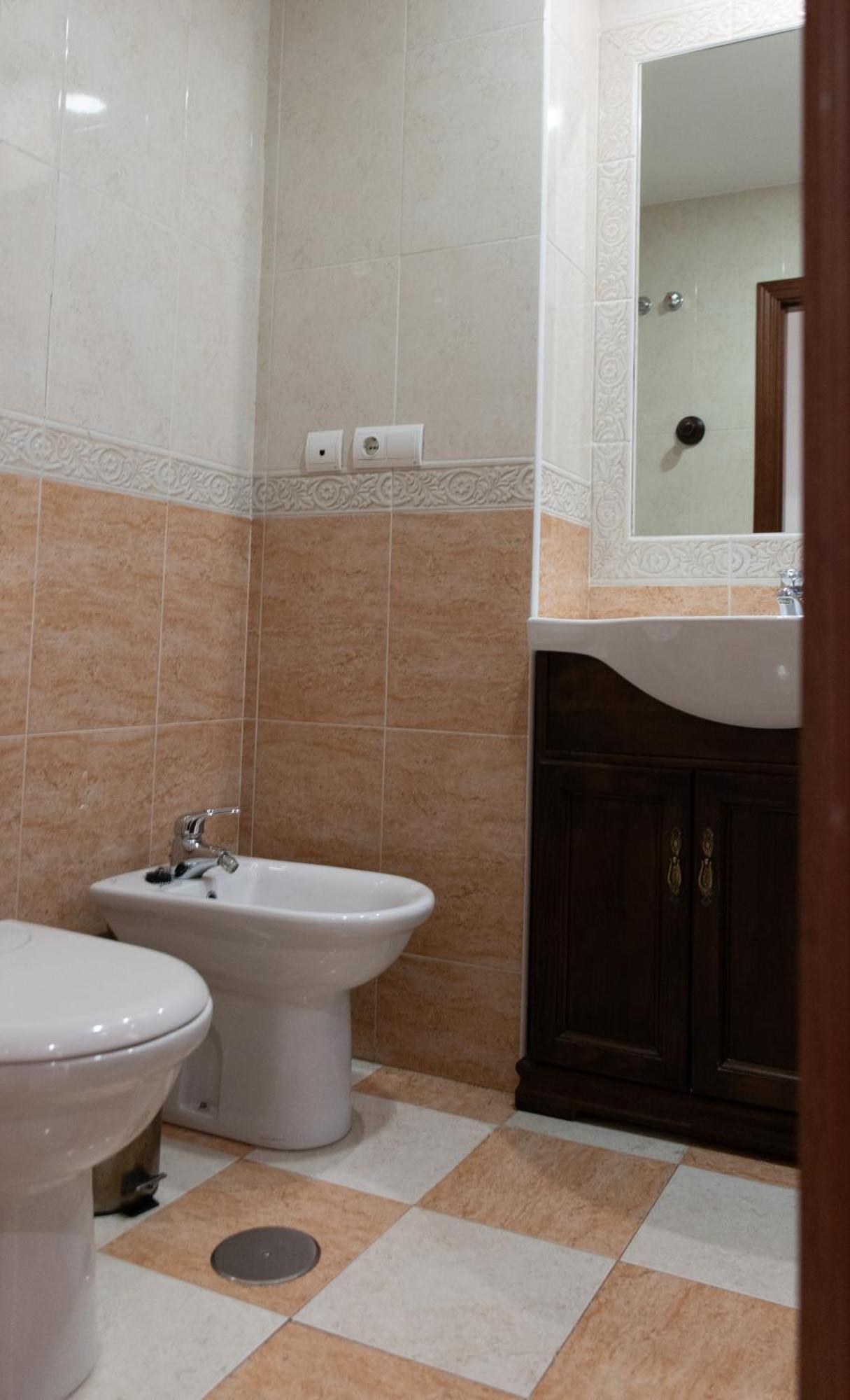 Atenea Centro Con Garaje Gratuito Apartment *